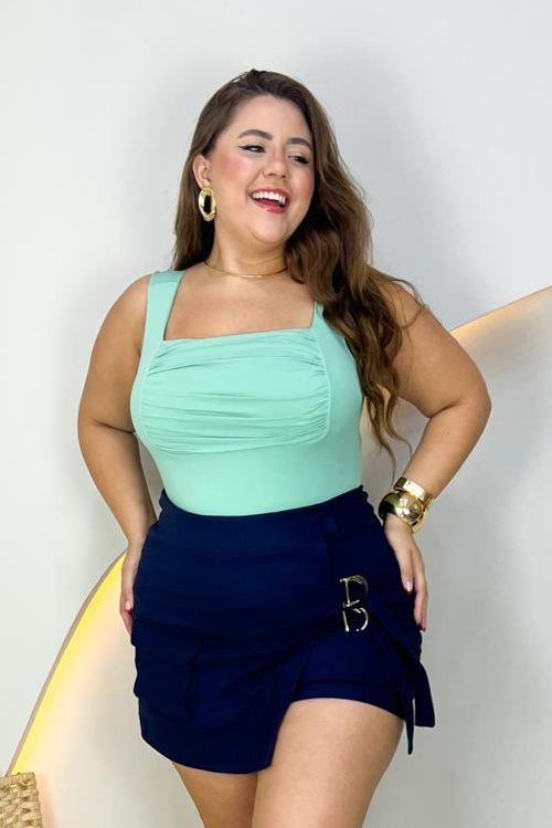 Body de meryl drapeado no busto
