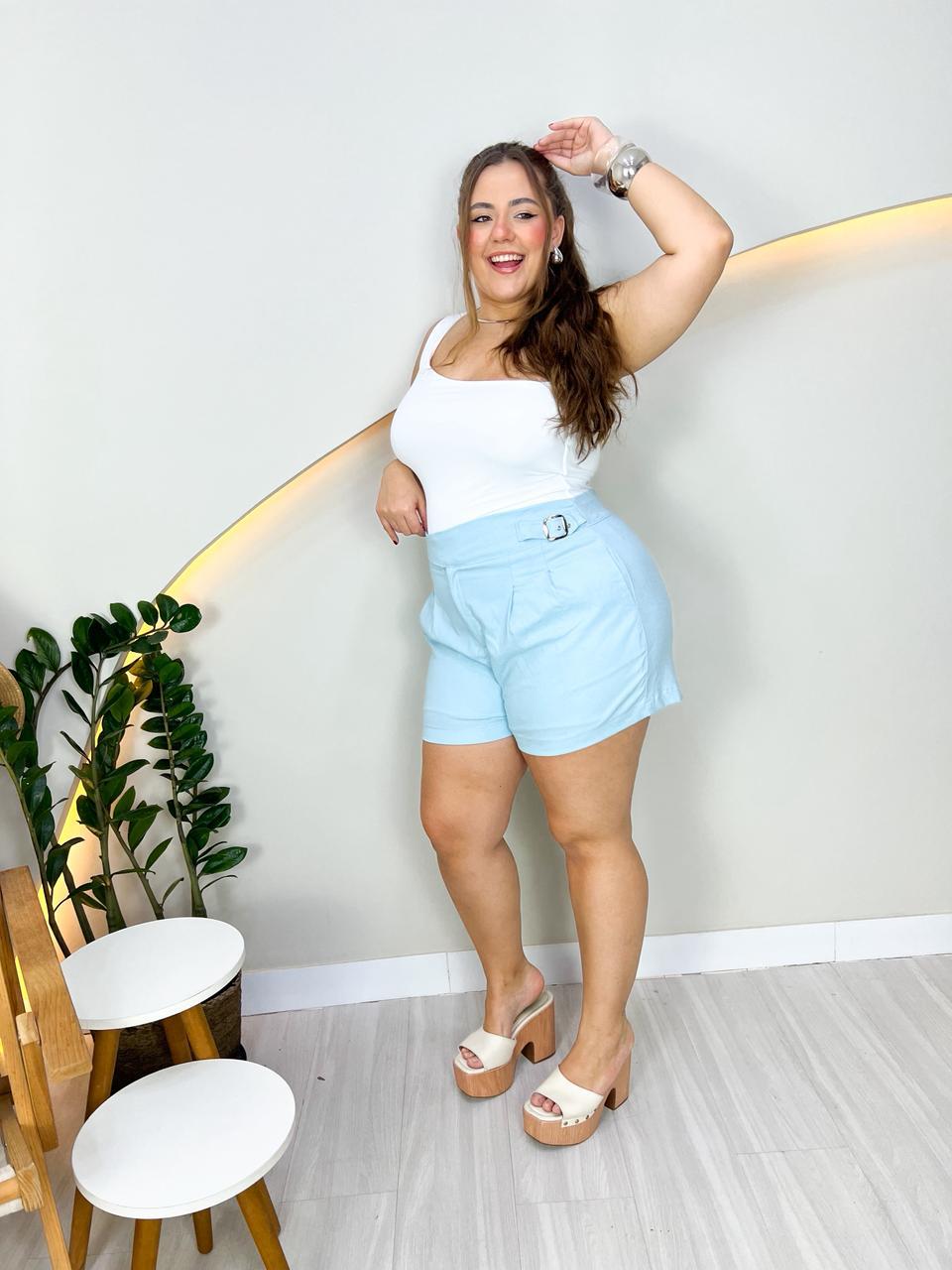 Short de linho com 2 cintos